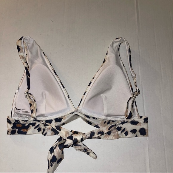 NWOT aerie triangle plunge cheetah bikini top - Picture 2 of 2